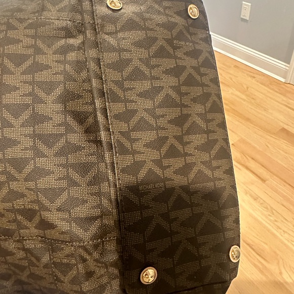 Michael Kors Dark Brown Signature Tote - Picture 5 of 5
